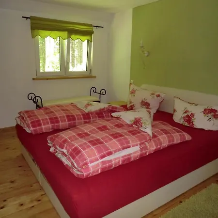 Holiday home In Gruenheide Mit Eigenem Grill Albertsberg