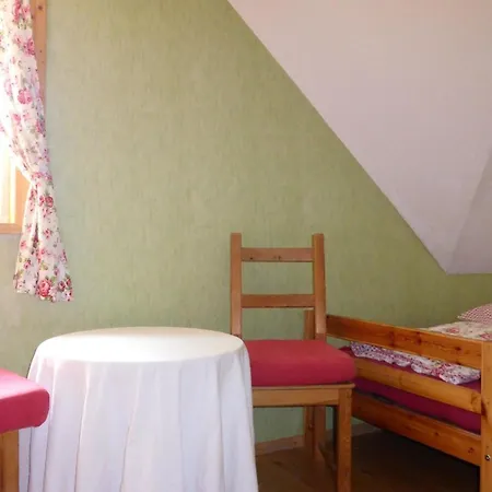 In Gruenheide Mit Eigenem Grill Holiday home *